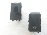 Comutator blocare / deblocarea geamuri electrice Logan2 Sandero2 254295935R. Nou, Dacia, Renault
