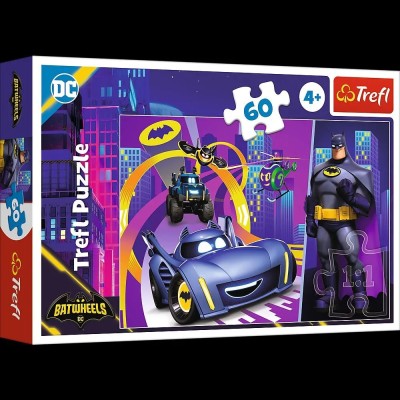 PUZZLE TREFL 60 BATMAN SI VEHICULELE LUI foto
