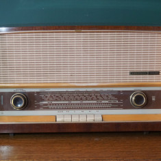 Radio Vintage Grundig 2440