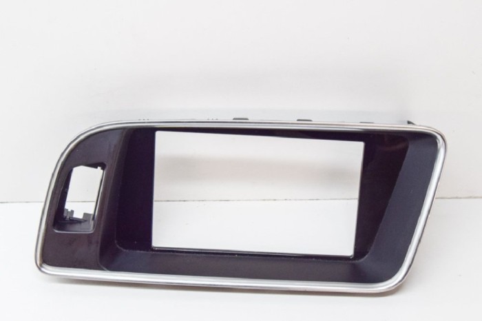 Ornament capac ecran navigație AUDI Q5 8R 2015 OEM: 8R2857186L 11652748