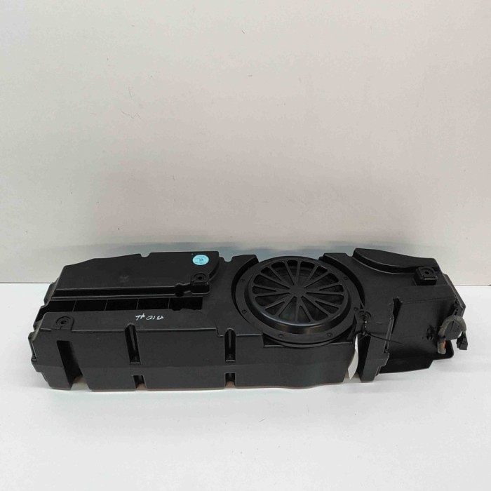 Subwoofer AUDI E-TRON GT 2022 OEM: 4J3035382