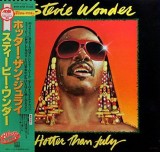 Vinil LP &quot;Japan Press&quot; Stevie Wonder &lrm;&ndash; Hotter Than July (VG+), Pop