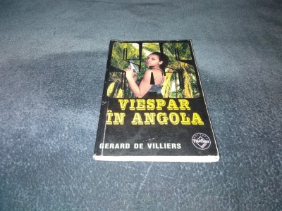 GERARD DE VILLIERS - VIESPAR IN ANGOLA foto