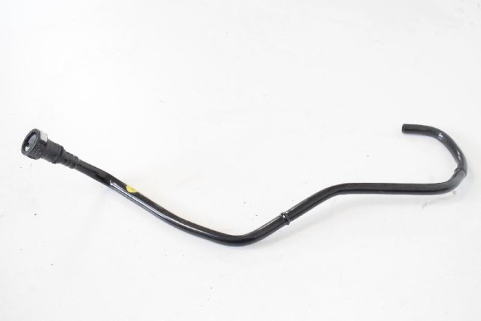 Furtun AUDI A4 8W2, B9 2016 OEM: 8W0133366A 3948185