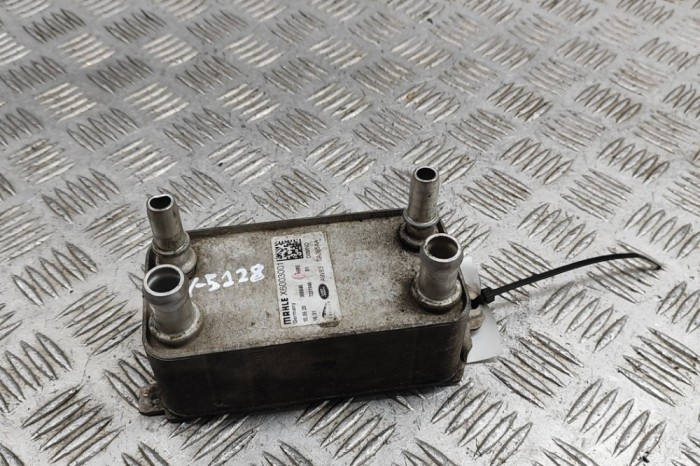 Răcitor de ulei JAGUAR F-TYPE Coupe X152 2021 OEM: AW83-7A095-AA | 30716165