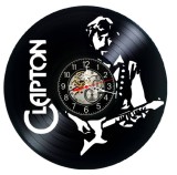 Ceas de perete decorativ realizat din disc de vinil, Model Eric Clapton Blues Rock Chitarist, Negru, 30 cm