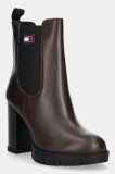 Tommy Jeans cizme de piele TJW LEATHER HEEL BOOT culoarea maro, cu toc drept, izolare usoara, EN0EN02831