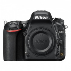 Nikon D750, Body foto