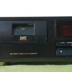 Casetofon digital DAT Sony DTC-690