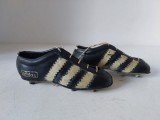 Pereche ghetute ADIDAS de fotbal, miniatura vintage, cauciuc, 10 cm