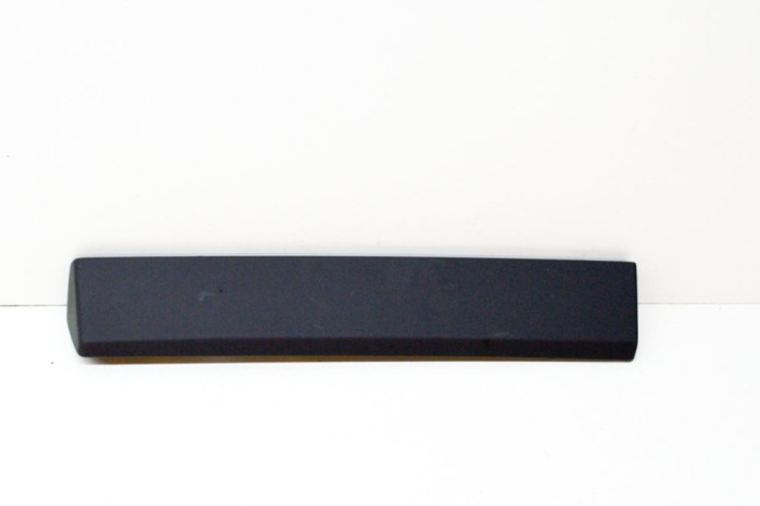 nerasta TESLA MODEL S 2017 OEM: 1023212-00-D 11781751