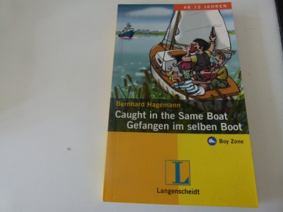 Caught in the same boat foto