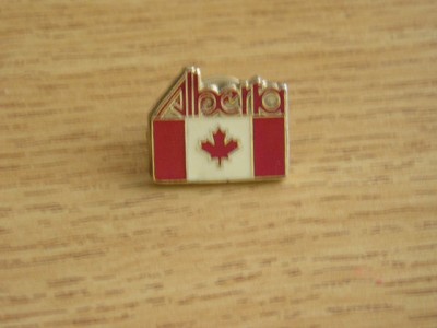 QW9 N3 34 - insigna - steag si insemne nationale - Canada - inscriptie ALBERTA foto