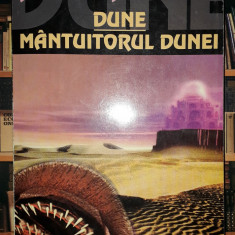 Frank Herbert - Dune / Mantuitorul Dunei