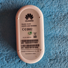 model USB Huawei E220