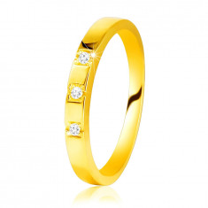 Inel din aur galben 585 - umeri strălucitori, trei diamante strălucitoare - Marime inel: 58