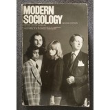 Peter Worsley (ed.) - Modern Sociology: Introductory Readings (second edition)