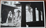 Carte postala, Bucuresti, Curte interioara la Stravopoles, perioada interbelica