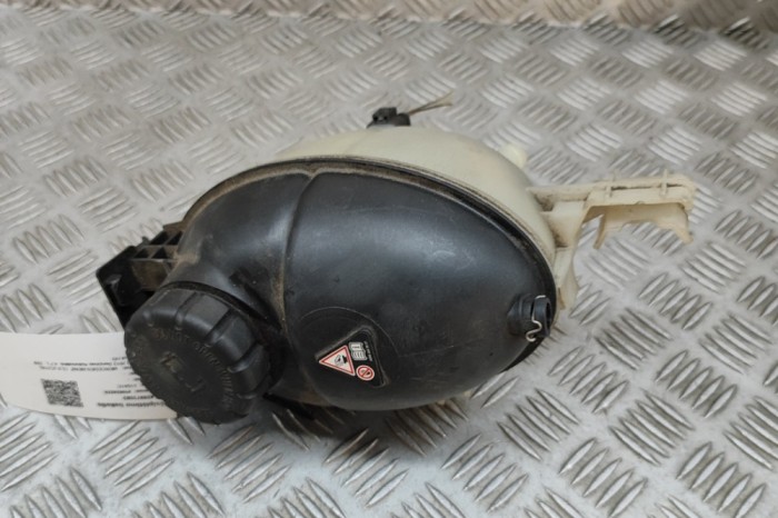 Vas de expansiune MERCEDES-BENZ CLS C218 2012 OEM: A2045000649 28973583