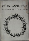 Cumpara ieftin CALIN ANGELESCU-NATURA MOARTA CU ACCESORII/VERSURI/DEBUT 1990/DEDICATIE-AUTOGRAF