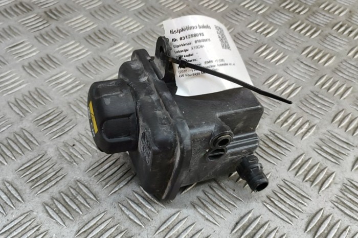 Vas de expansiune BMW X5 G05 2022 OEM: 7841266 31258015