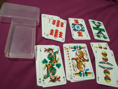 SET CARTI JOC PENTRU COLECTIONARI foto