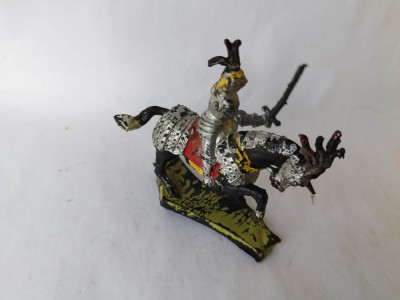 bnk jc Cherilea 1/32 - cavaler calare foto