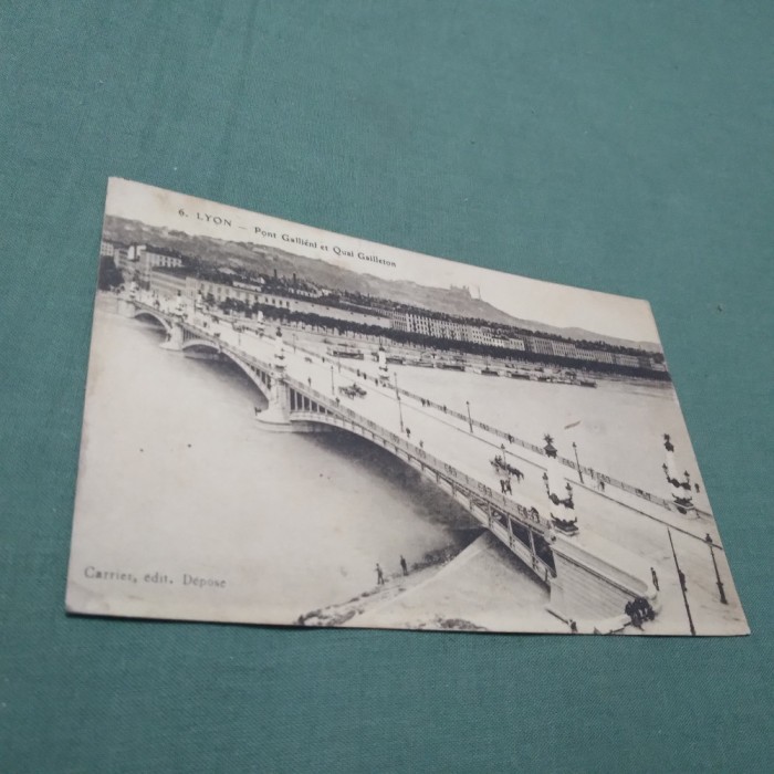 CARTE POSTALA LYON INTERBELICA CIRCULATA