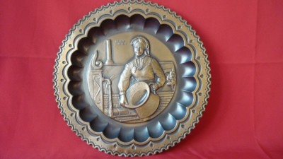 FARFURIE DECOR CUPRU foto