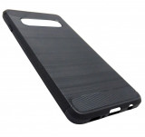 Husa Forcell Carbon silicon neagra pentru Samsung Galaxy S10 (G973F)