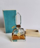 Sticlă de parfum Dzintars Latvija, URSS. Parfum sigilat - &icirc;n cutia originală