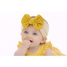 Bentita galbena lata cu funda striata aplicata