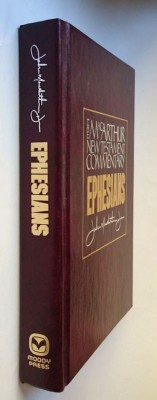 The MacArthur New Testament Commentary Ephesians foto