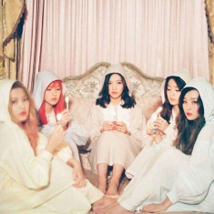 Red Velvet - Velvet (CD) foto