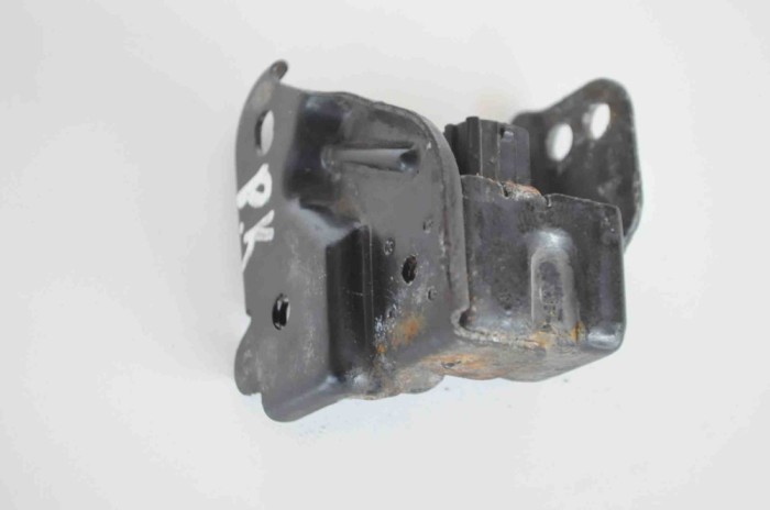 Senzor de impact dreapta față TOYOTA RAV 4 II _A2_ 2003 OEM: 89173-42070 | 1605281