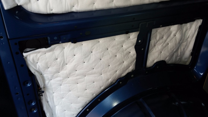 Material insonorizant auto gofrat autoadeziv, 50 x 80 cm, culoare ALBA