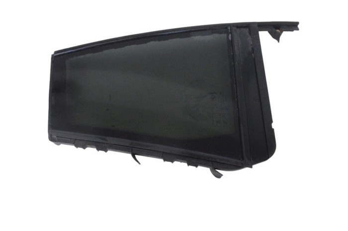 Geam lateral dreapta spate BMW X4 G02, F98 2019 OEM: 7416544 18133110