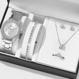 Cumpara ieftin Set accesorii dama argintiu, ceas de mana quartz, bratara, colier cu pandantiv, cercei, inel si cutie cadou, bijuterii pentru tinute si evenimente