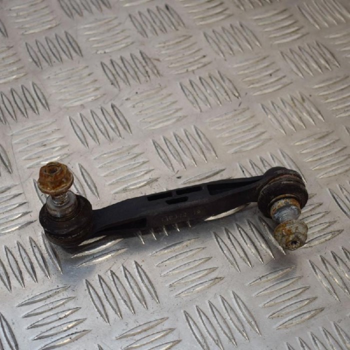Bieleta de direcție st&acirc;nga BMW 3 F30, F80 2014 OEM: 13031219 2538015