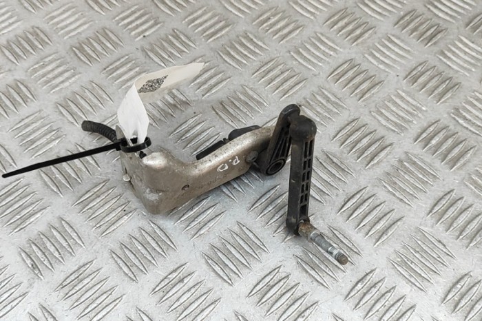 Senzor de nivel &icirc;nălțime dreapta spate TESLA MODEL X 2020 OEM: 1027976-00-A 29809641