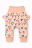 Pantaloni bebe roz banan cu ursuleti si inimioare - Mother &amp; Cojok (Marime