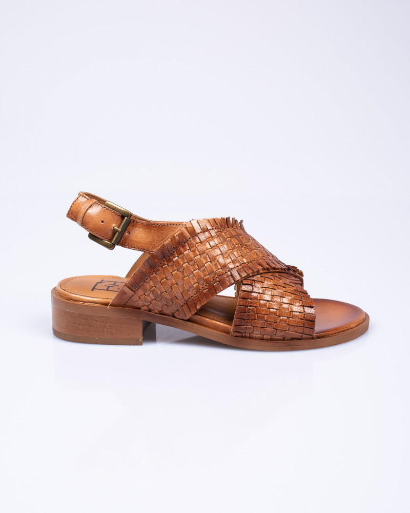 Sandale din piele naturala cu talpa joasa si catarama pentru femei  N904723008, 36, 37, 40, 41, Maro | Okazii.ro