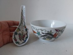 Bol / Won (de orez) cu lingura, portelan chinezesc, vintage Jingdezhen, model cu fluturi si flori, Made in China
