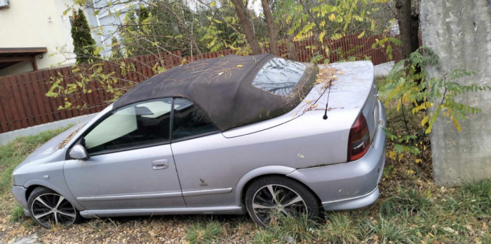 Opel astra cabrio seria Berttone