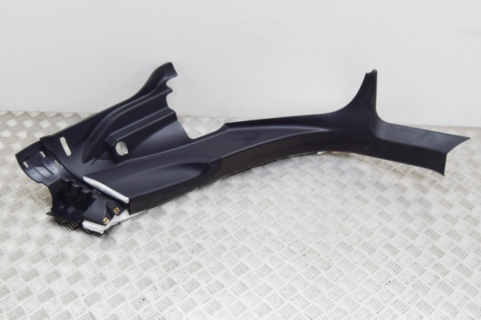 Ornament st&acirc;lp dreapta TESLA MODEL S 2017 OEM: Hatchback | 11771962