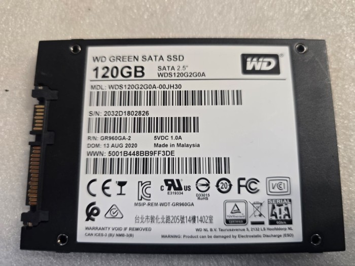 Solid-State Drive (SSD)Western Digital WD Green 2.5 120GB SATA3 (WDS120G2G0A)