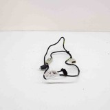 Port USB AUX Tesla Model S 2016 OEM 1047537-00-C