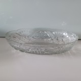 Bol oval, vechi, din cristal, stare excelenta, model deosebit
