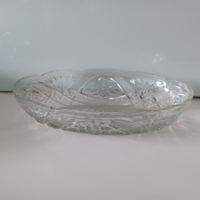 Bol oval, vechi, din cristal, stare excelenta, model deosebit foto