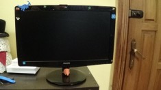 Monitor LED 19 Philips 196V3LSB7 folosit foto